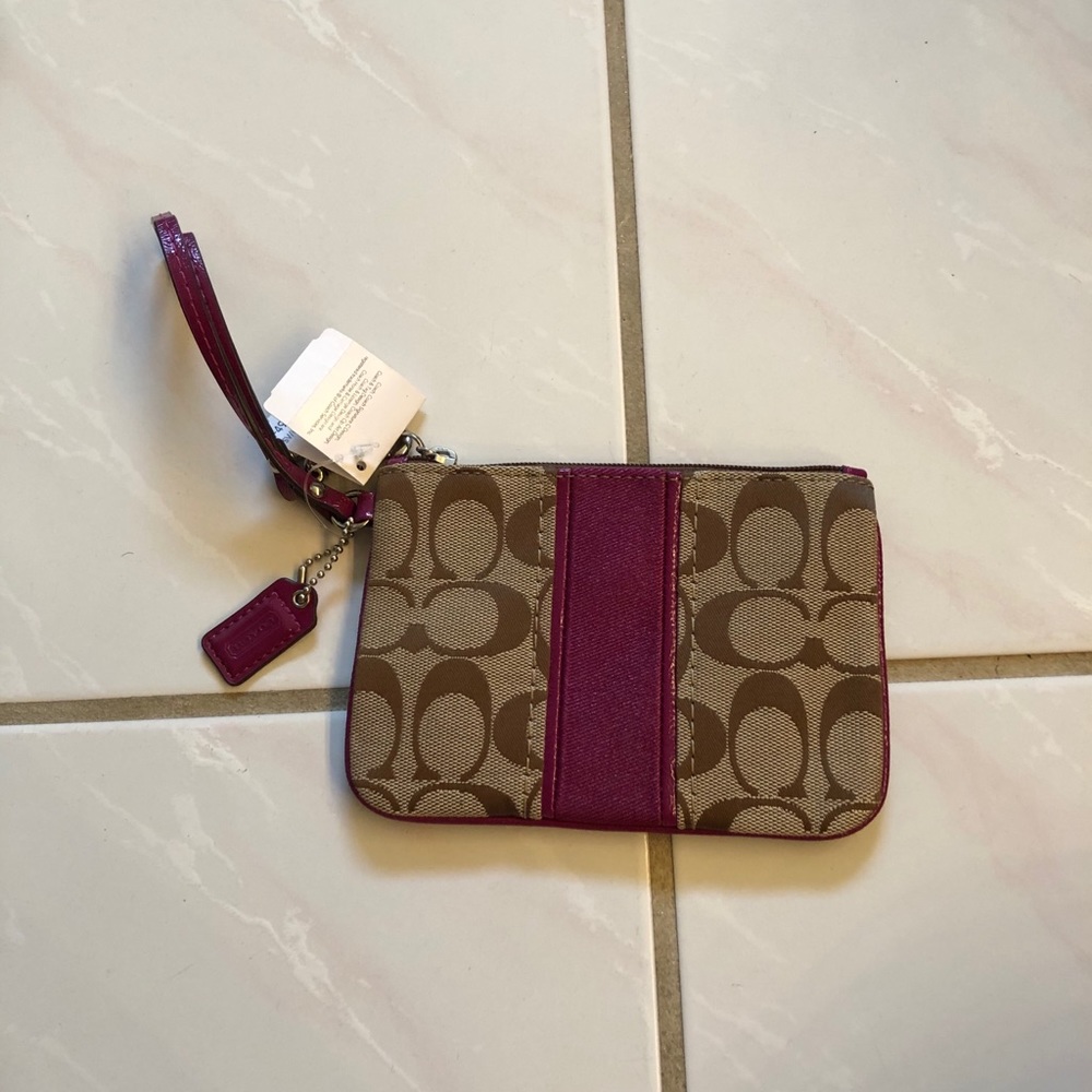 Coach wristlet NWT
